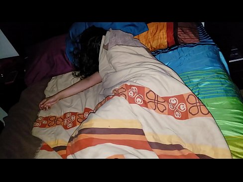 ❤️ Stepson berači svojo mlado mačeho, medtem ko ona spi. ️❌ Domače porniče na porno sl.onlyindianpornx.ru ️❤